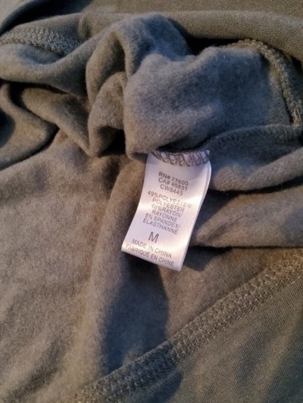 Chaser Cropped Batwing Pullover NIP NWT Medium So Cute! - Picture 13 of 16